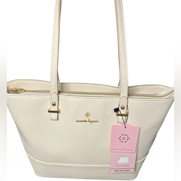 Nanette Lepore Cream Tote Bag. Comes w/ an Unbranded dust bag 💜 - Picture 2 of 8